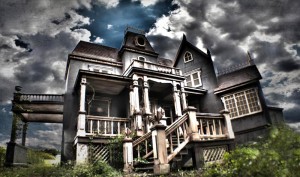 hauntedhousehollow