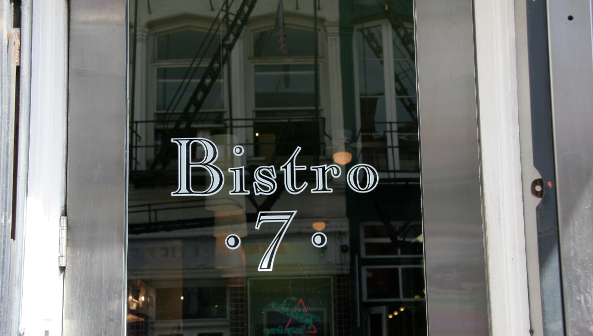 bistro-7