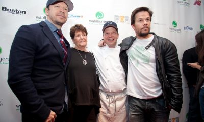 wahlburgers