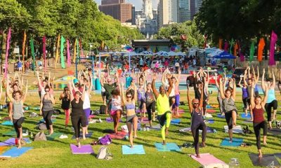 yoga-eakins-oval