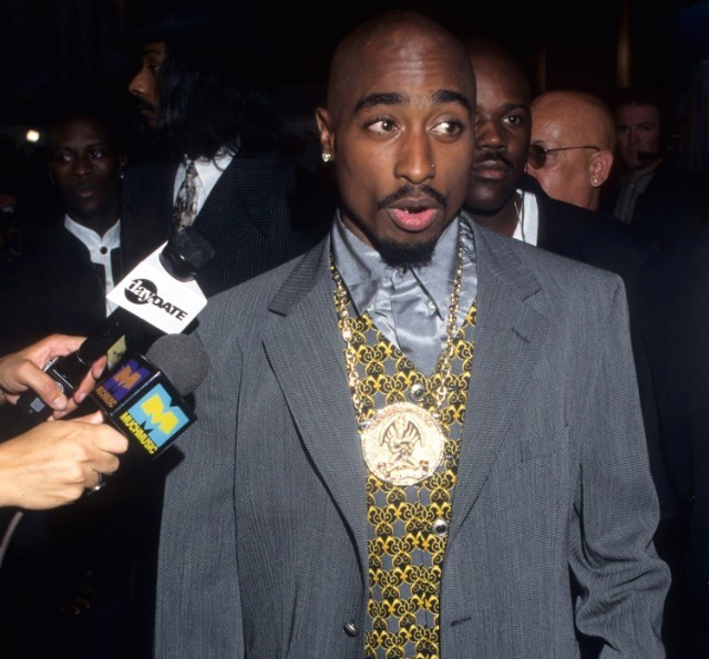 Tupac-jewelry-temple-university