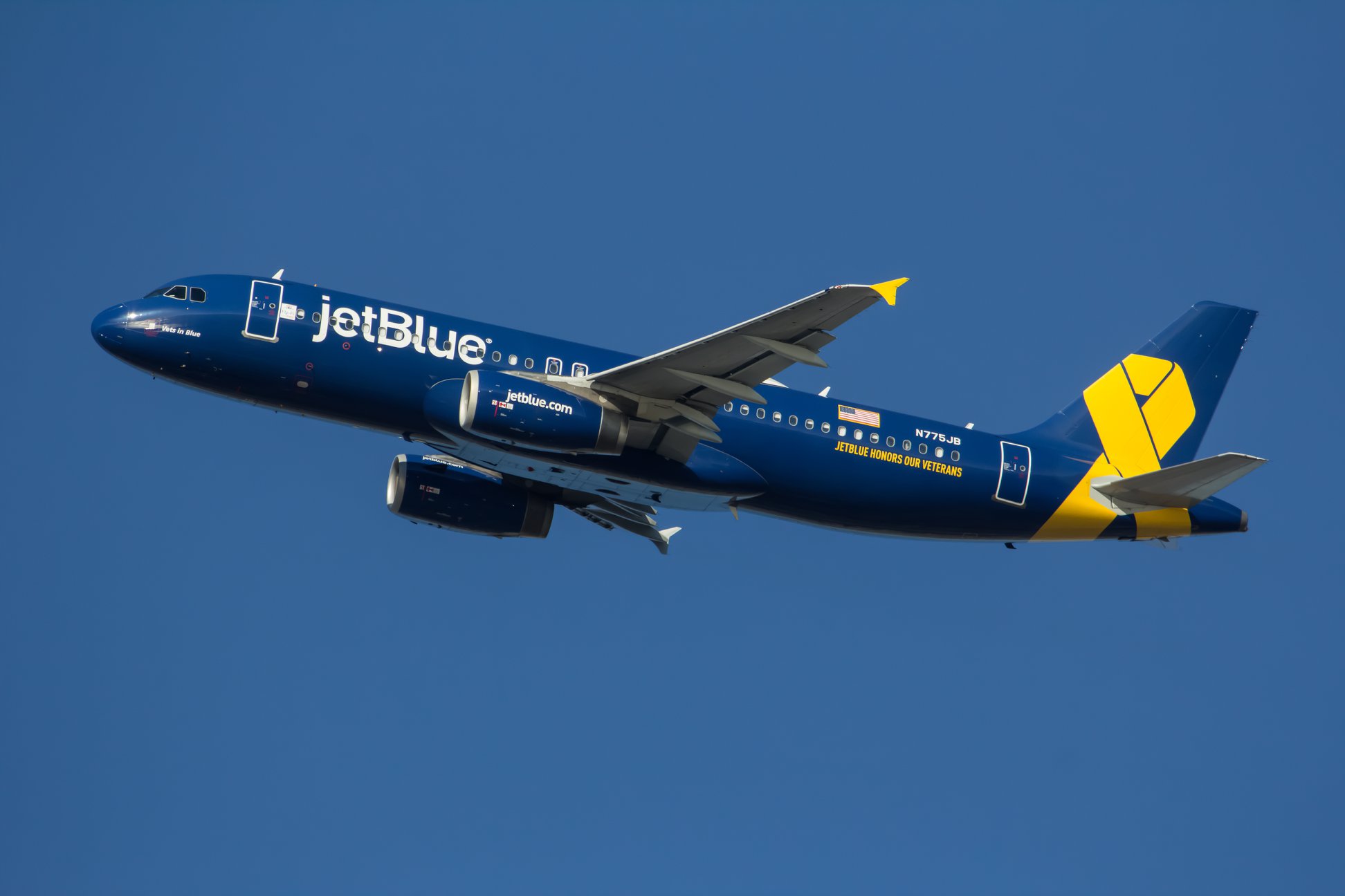 jetblue-free-flights-for-a-year