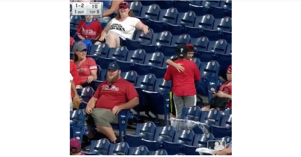 Phillies fan perfroms act of kindness