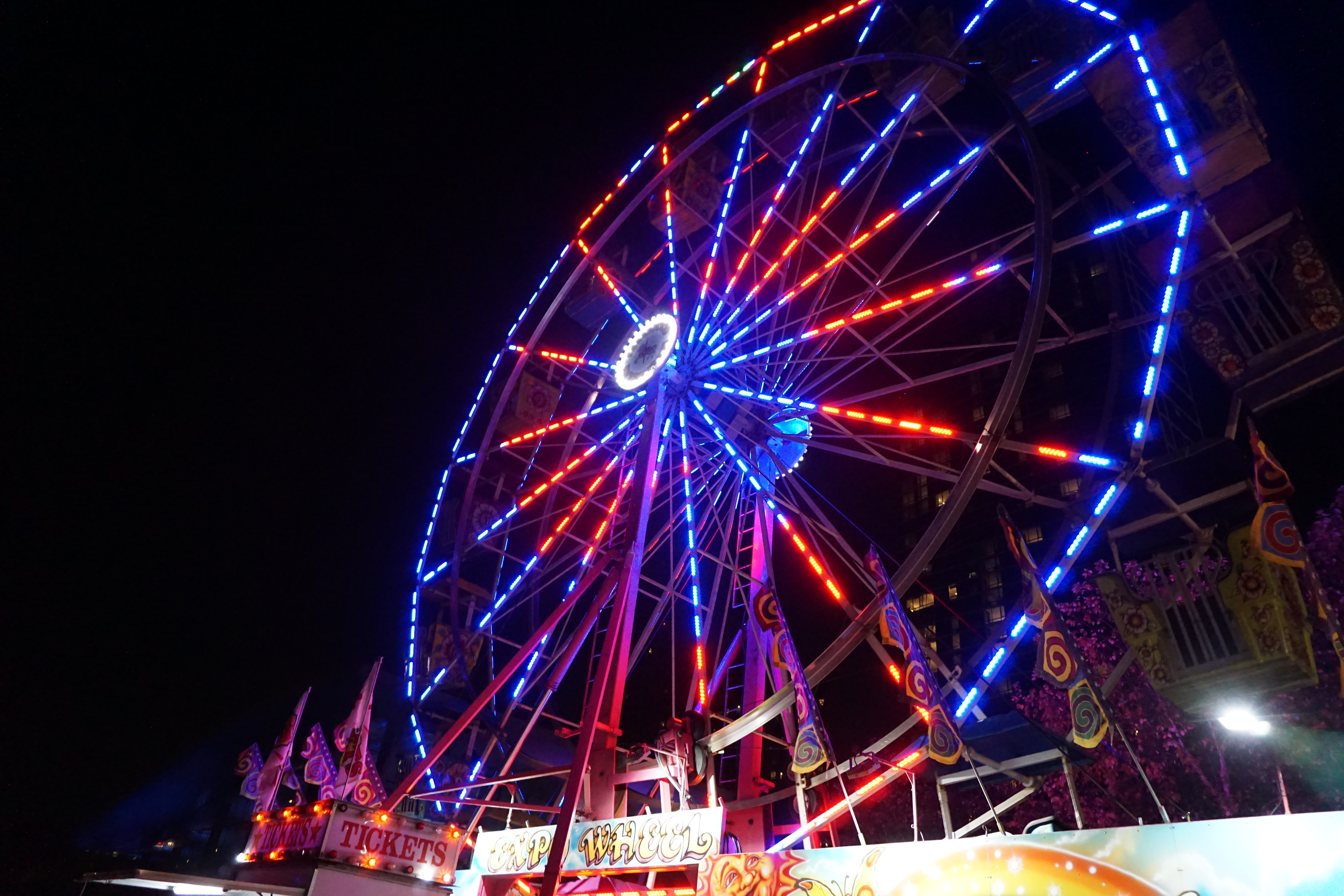 ChristmasVillage_FerrisWheel Night