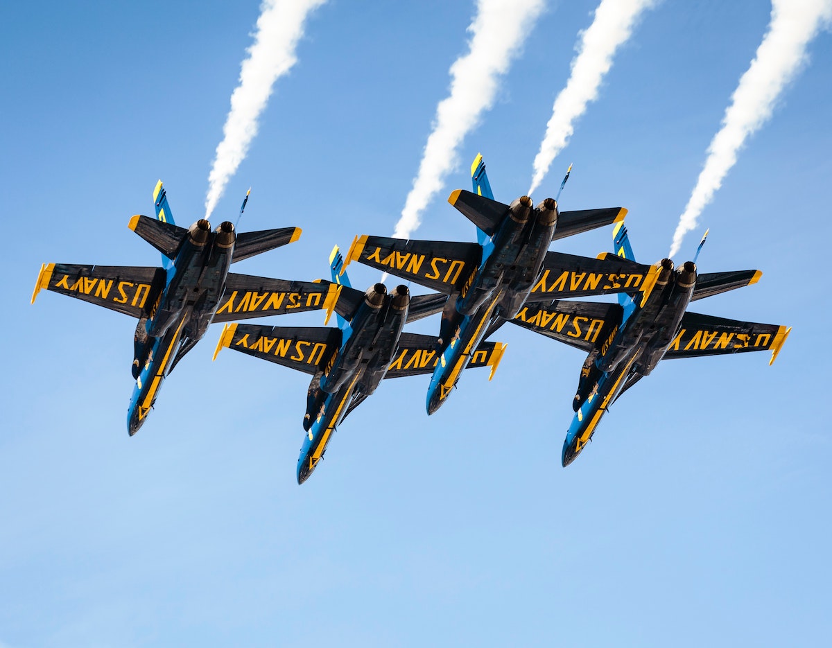 blue angels-flyover