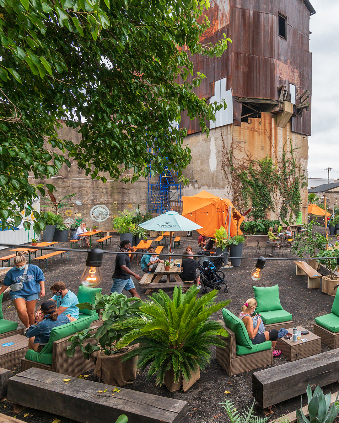 phs pop up garden manayunk