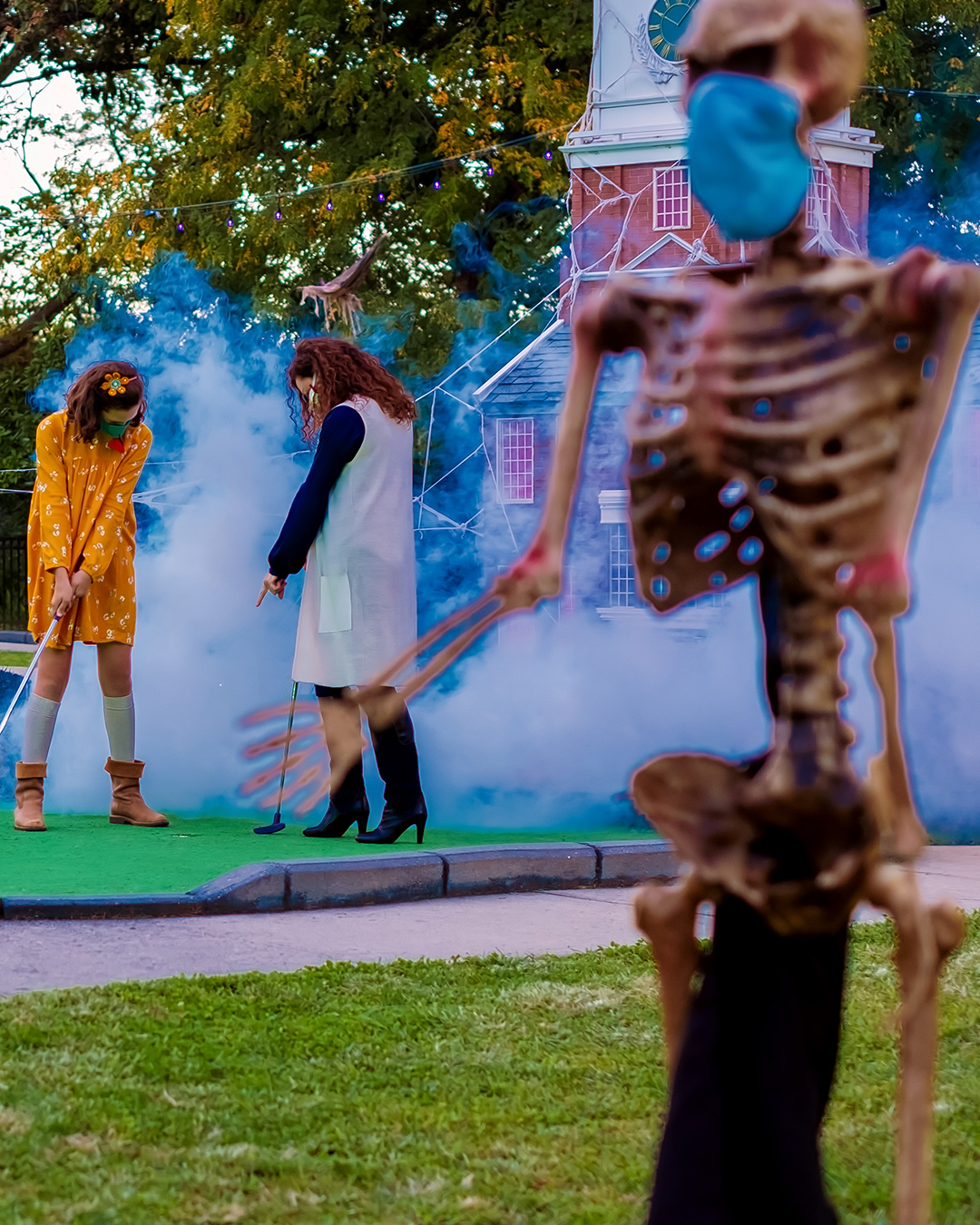 spooky mini golf