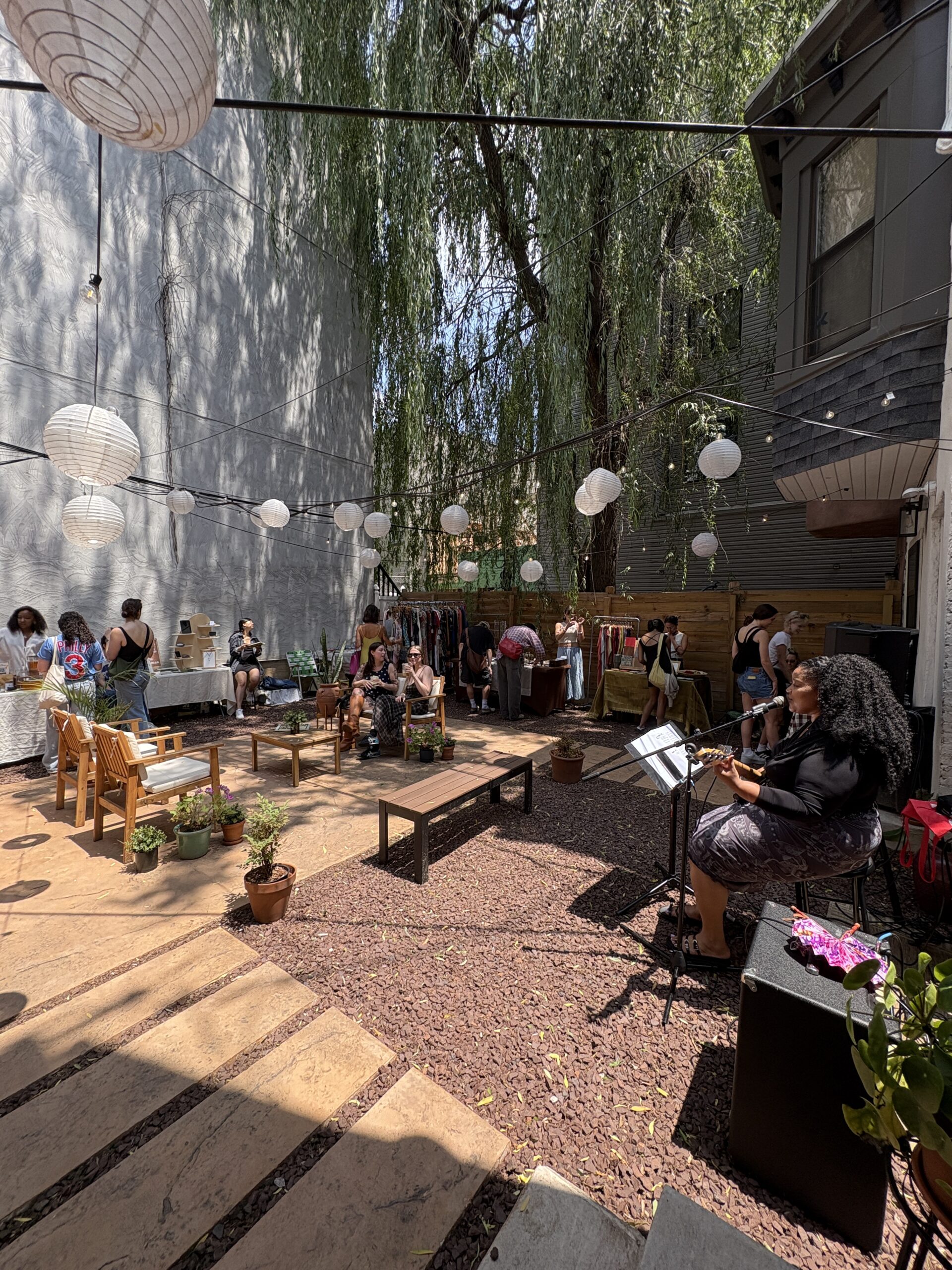 Aiyah Art Market