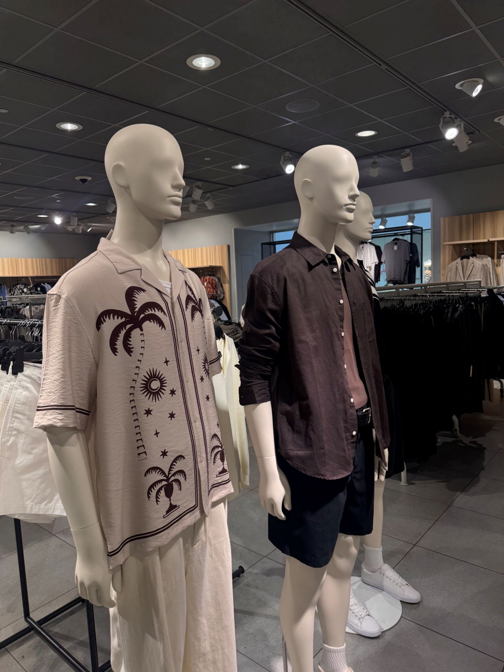 Summer Solstice Shopping at Franklin Mall